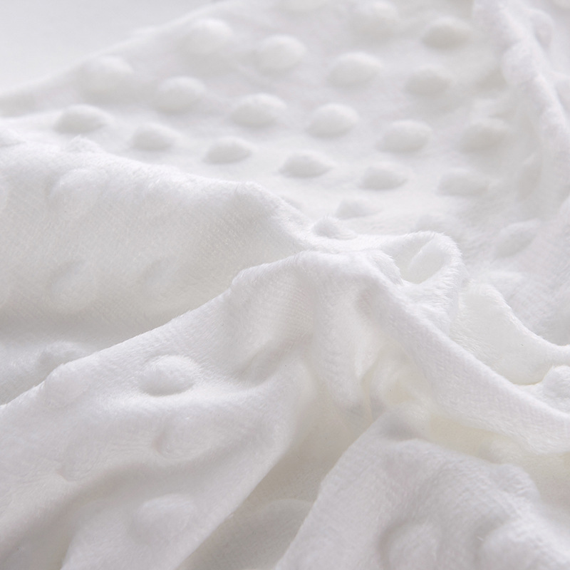 Picture of Ergonomic memory foam pillow, with dual-height design, comfortable, helps relieve cervical discomfort. It supports in-stock wholesale and small-batch customization, suitable for gifting to parents.