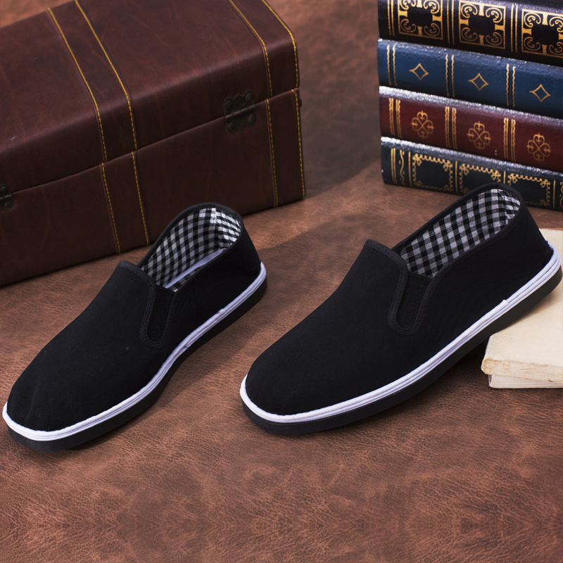 Picture of Factory Shu flat bottom imitation tire bottom old Beijing cloth shoes lasagna canvas shoes traditional handmade online black cloth shoes
