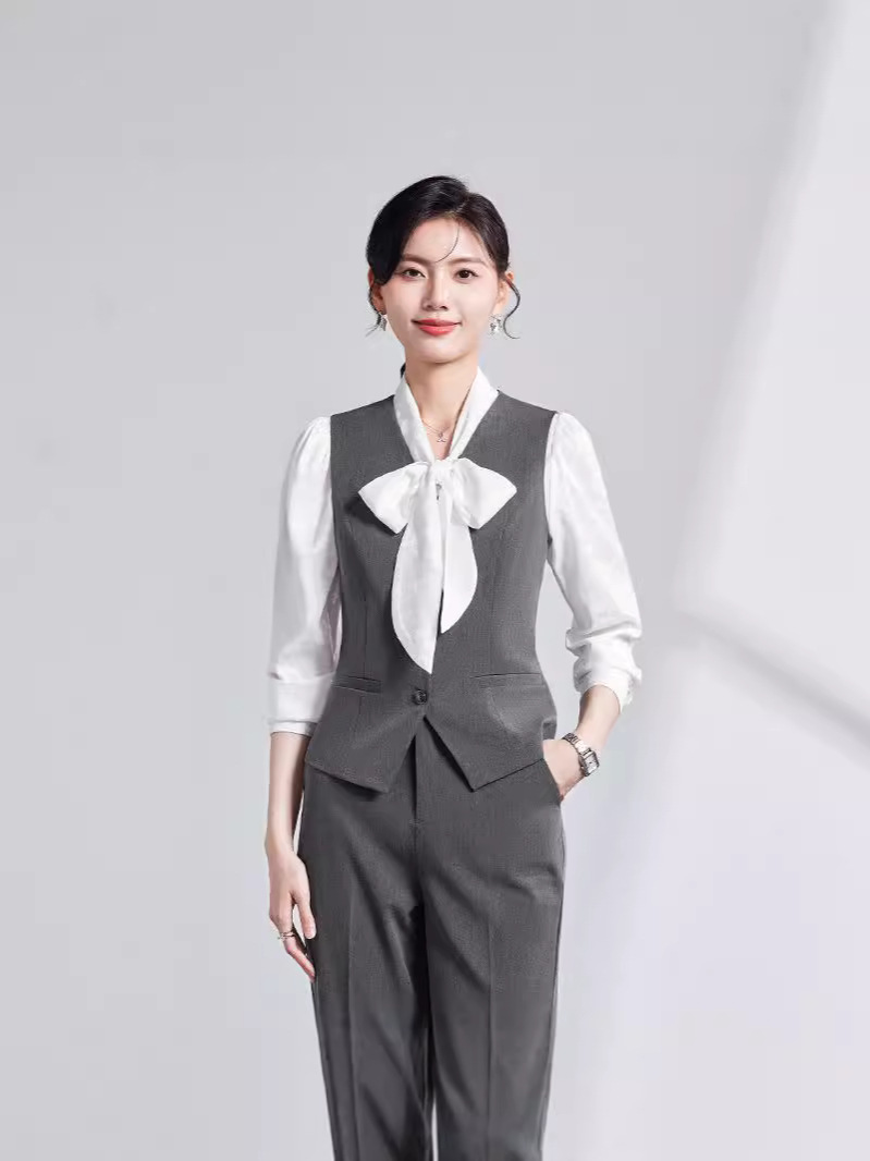 Picture of Women's waistcoat professional suit 2024 new 4S store hotel front desk reception tooling temperament waistcoat overalls women
