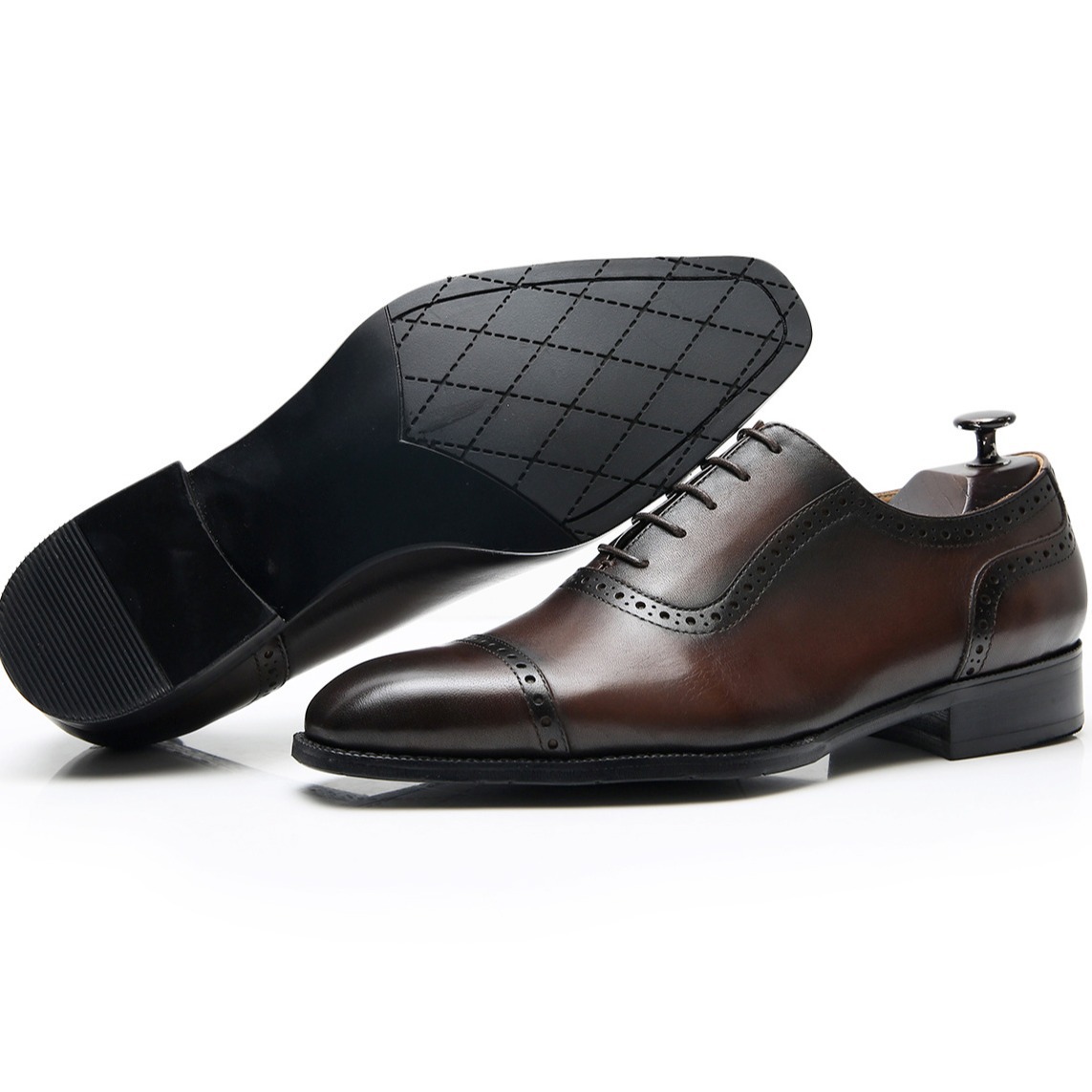 Picture of British Genuine Leather Men's Shoes Cowhide Carved Leather Shoes Men's Summer Business Casual Dress Shoes