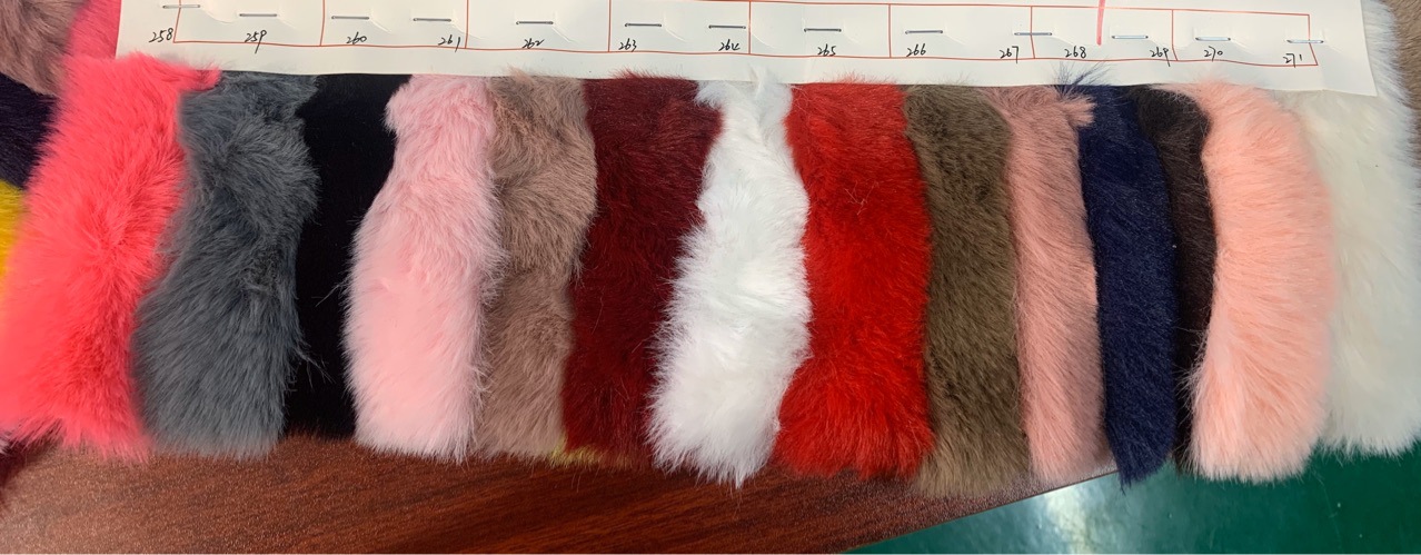 Factory spot can cut rice samples 1500g rabbit hair 22mm warp knitted Rex rabbit hair mat blanket fur collar toy