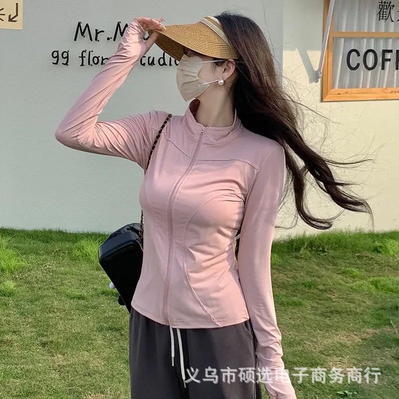 Picture of Ice Silk Sun Protection Clothing Women's Summer Thin UV Protection All-match Sun Protection Clothing Loose Sports Outdoor Hooded Coat Women