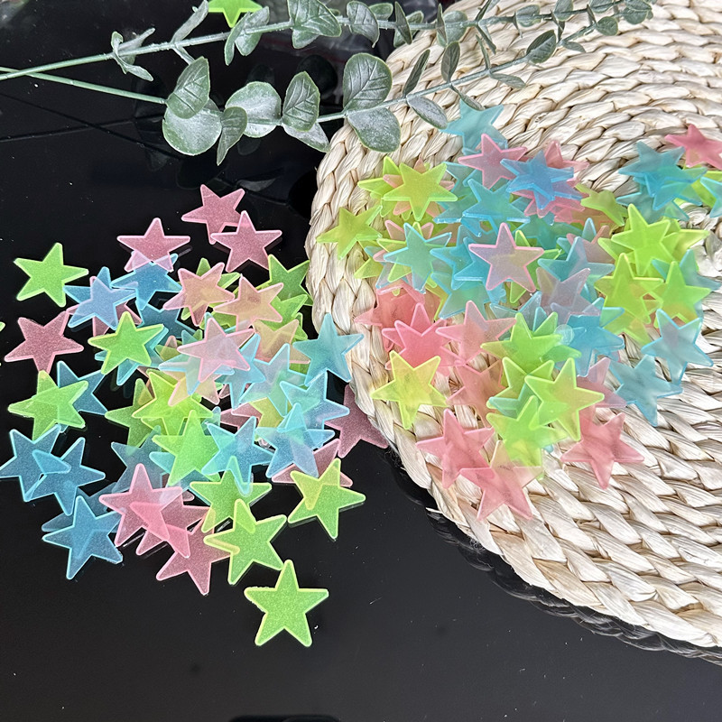 2-3cm Star Luminous Stickers 100 Pieces Fluorescent Plastic Wall Stickers Stereo Luminous Stickers Amazon Cross-Border Supply