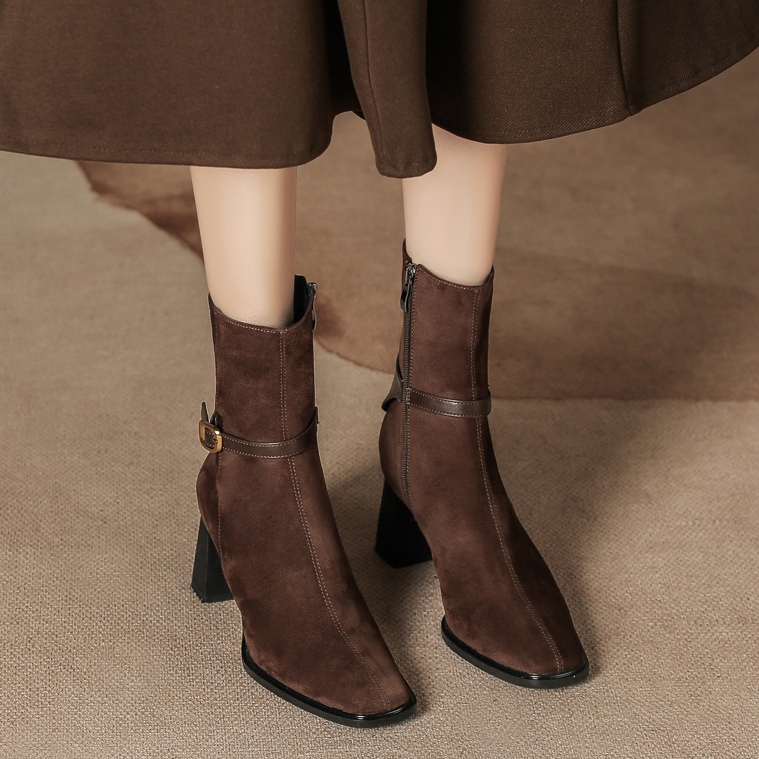 Autumn and Winter New Suede Short Boots Side Zipper Women's Thick Heel Square Toe Boots Buckle Retro Slimming Women's Boots Maillard Brown