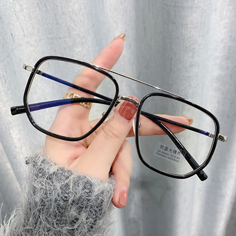 Picture of New Anti-blue Light Flat Mirror Men's and Women's Retro Polygon Double Beam Glasses Internet Celebrity Myopia Frame 8025