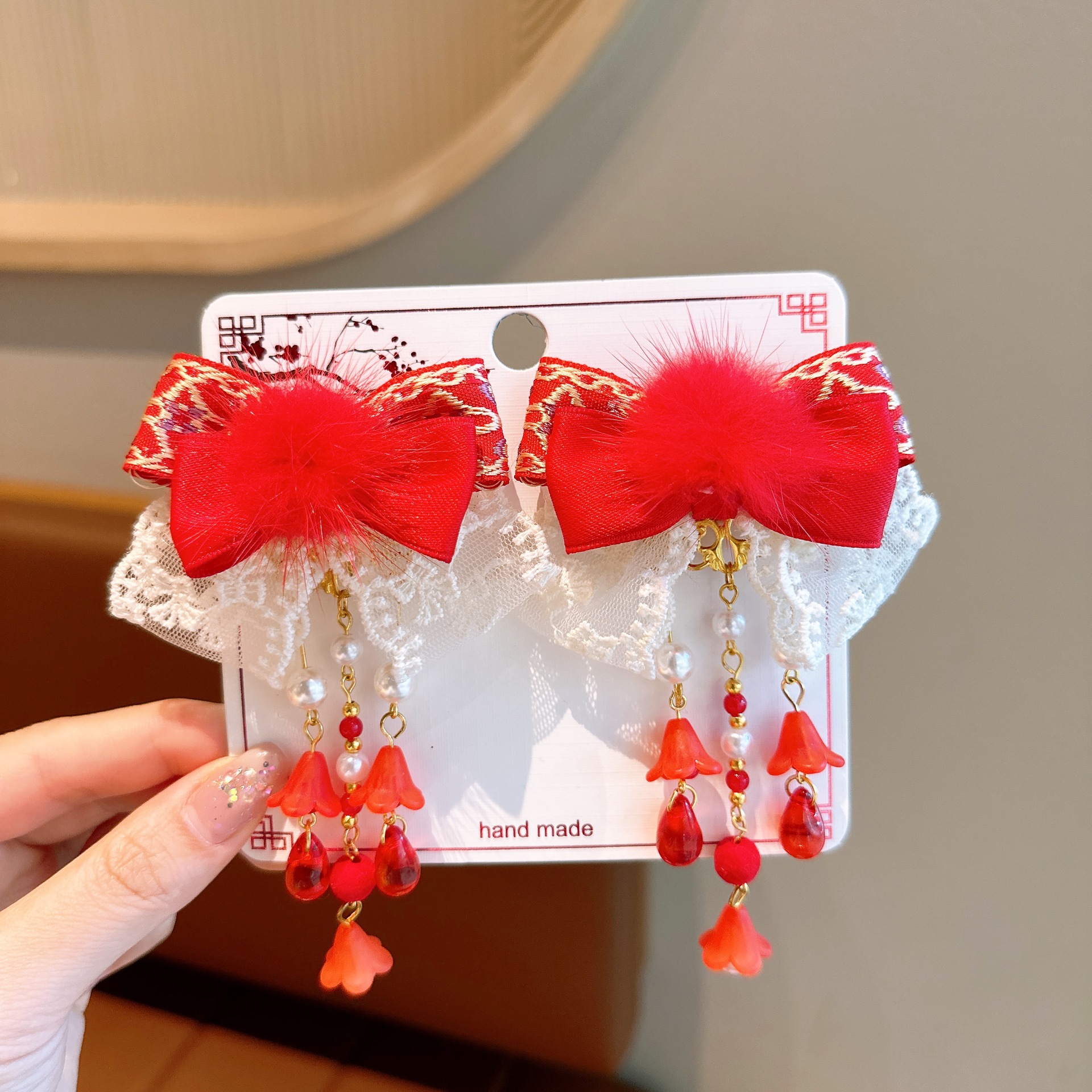 Picture of New Year Hanfu Hairpin Little Girl Happy New Year Plush Hairpin Girl Bow Hair Accessories Baby Antique Headwear