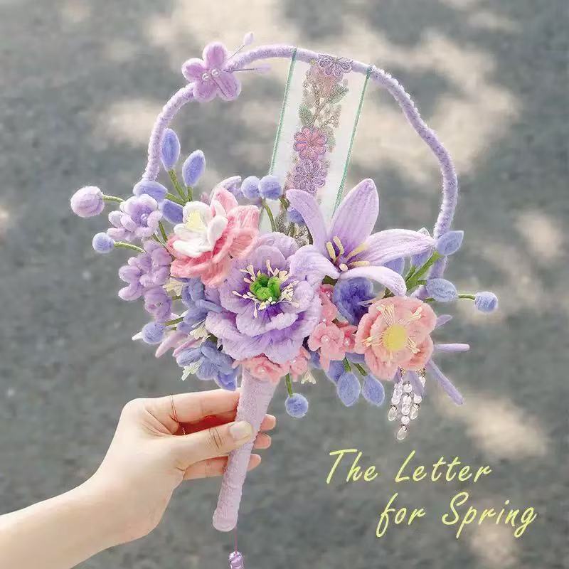 Picture of Ancient style hand-woven round fan DIY handmade twisting stick Chinese style group fan gift for girlfriend and girlfriend group fan gift