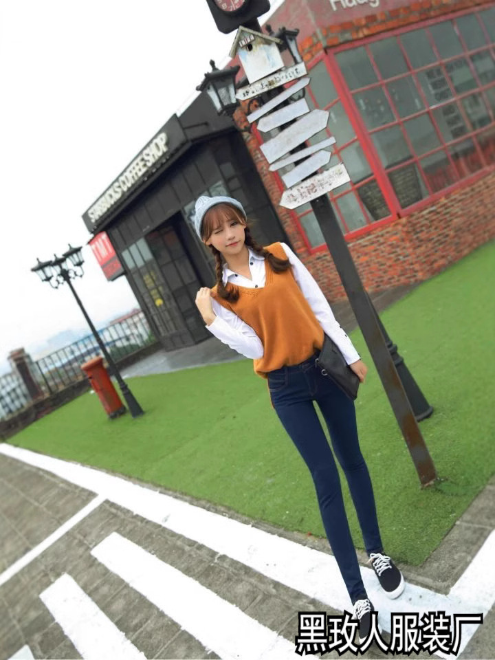 Jeans, women's small leg pants, 2025 spring and autumn students, cropped pencil pants, Korean version slimming, high-waisted, thin skinny trousers
