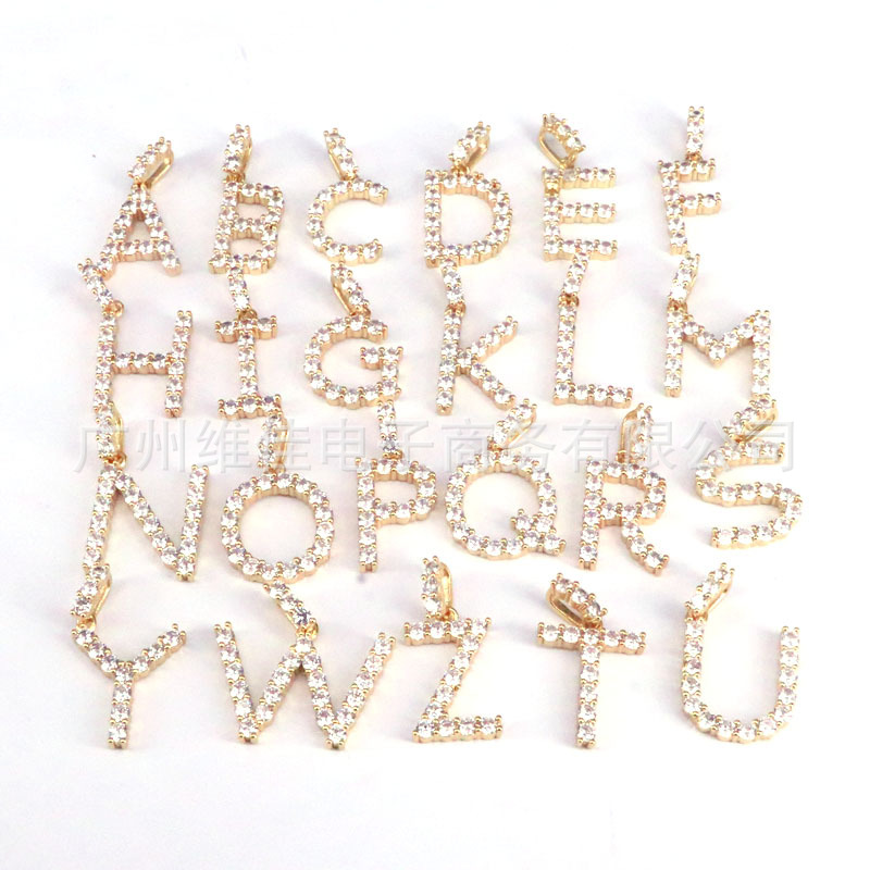 Cross-border micro inlaid zircon English letter pendant copper gold plated 26 letters fashion all-match pendant accessories