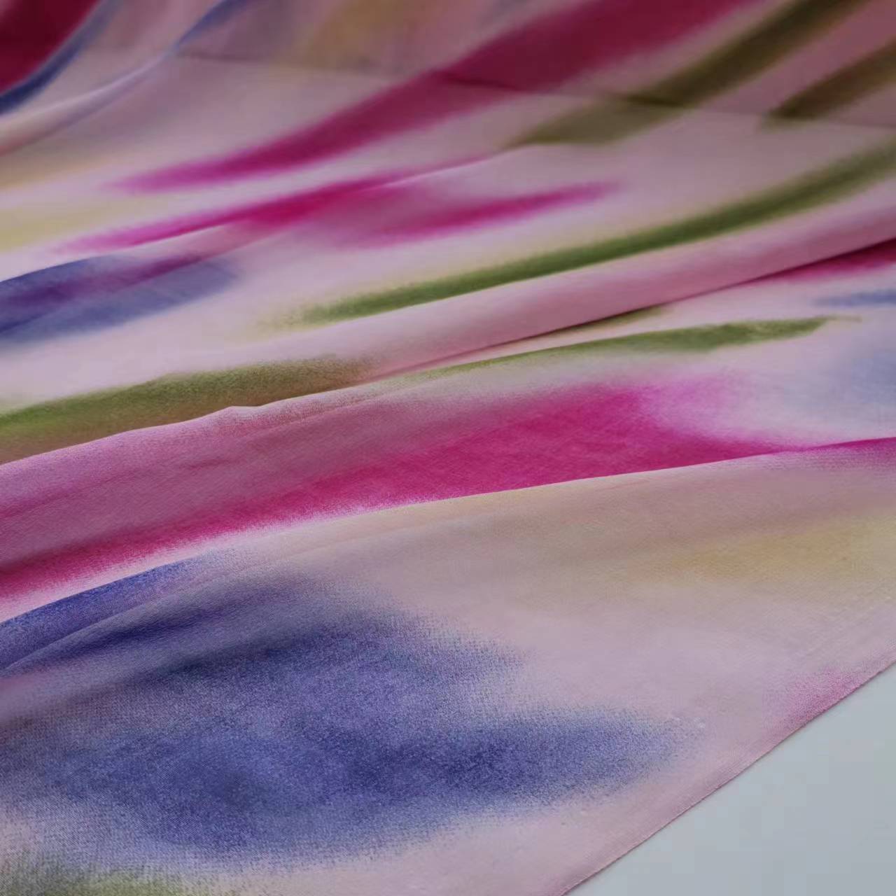 100 mulberry silk georgette fabric 8 MMI contrast bright fashion gauze Hanfu breathable fabric