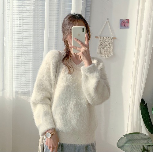 Picture of Mink Hair Imitation Mink Cashmere Sweater Women's Autumn and Winter Thickened Pullover Winter Loose Lazy Style Mohair V-Neck Top