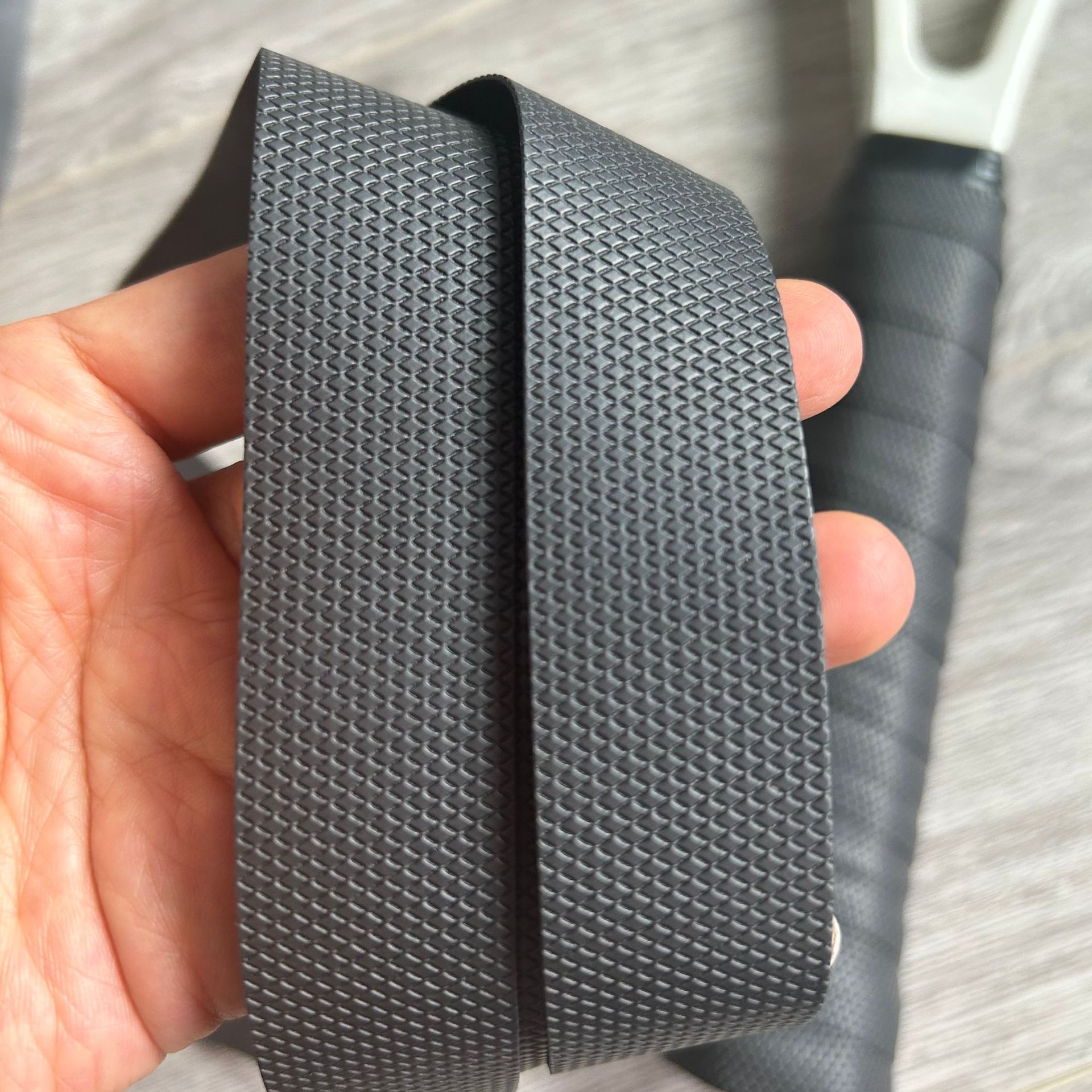 Picture of New diamond sweat-absorbent belt slingshot winding Belt dry wear-resistant non-slip net red winding bow belt bulk 50/bundle