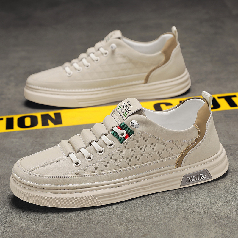 2025 New Autum Men's White Shoes Breathable Sneakers Casual Sports Student Trendy Shoes White Versatile Leather Shoes for Men
