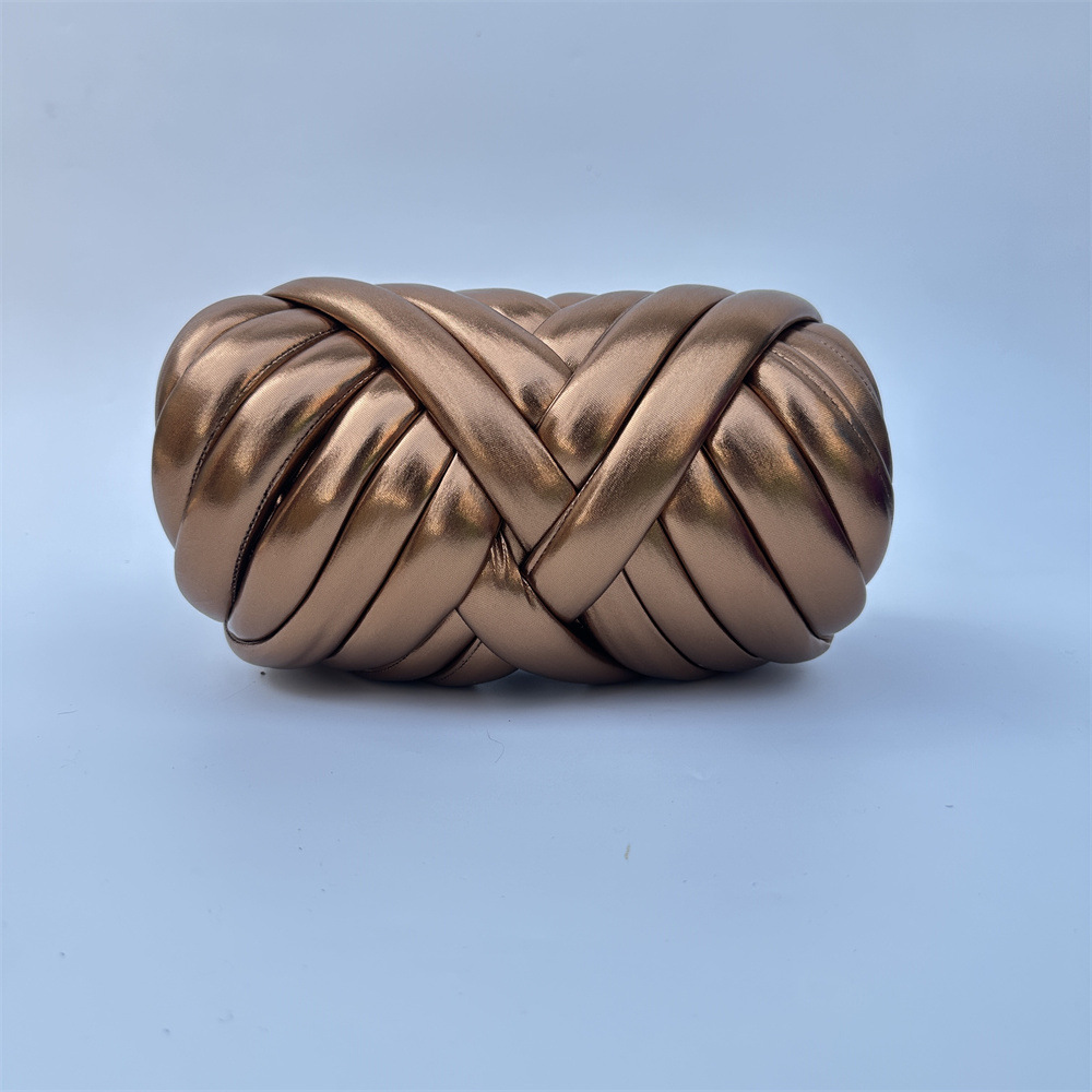 Picture of New Metal Thread Shiny Leather Material Iceland DIY Bag Handmade Woven Fabric Strips Pillow Cat Bed Filling Yarn