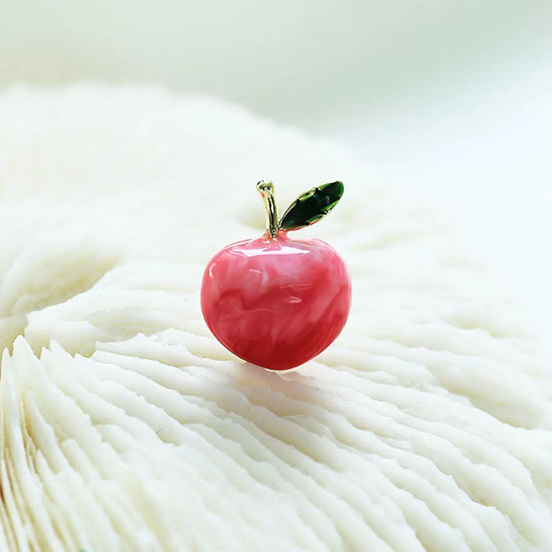 Tweed Style Peach Brooch, High-End Female New Cute Fruit Pin, Anti-Exposure Button Collar Pin, Waist Tightening Accessory