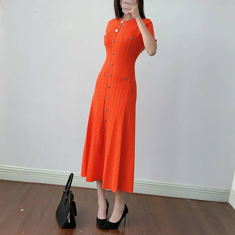 Cross-border foreign trade AliExpress temperament knitted skirt round neck short sleeve cut-out long skirt threaded single-breasted knitted dress