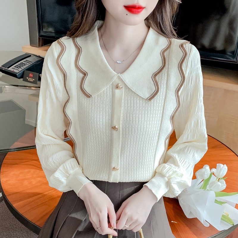 2023 new chiffon stitching long-sleeved chic top trendy age-reducing doll collar long-sleeved sweater for women Autumn