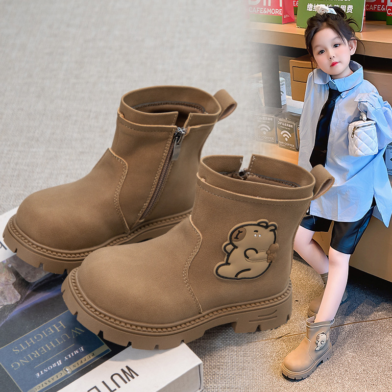 Children's cartoon boots, girls' non-slip Martin boots, 2025 autumn/winter new boys' leather boots, middle and high school boots trend