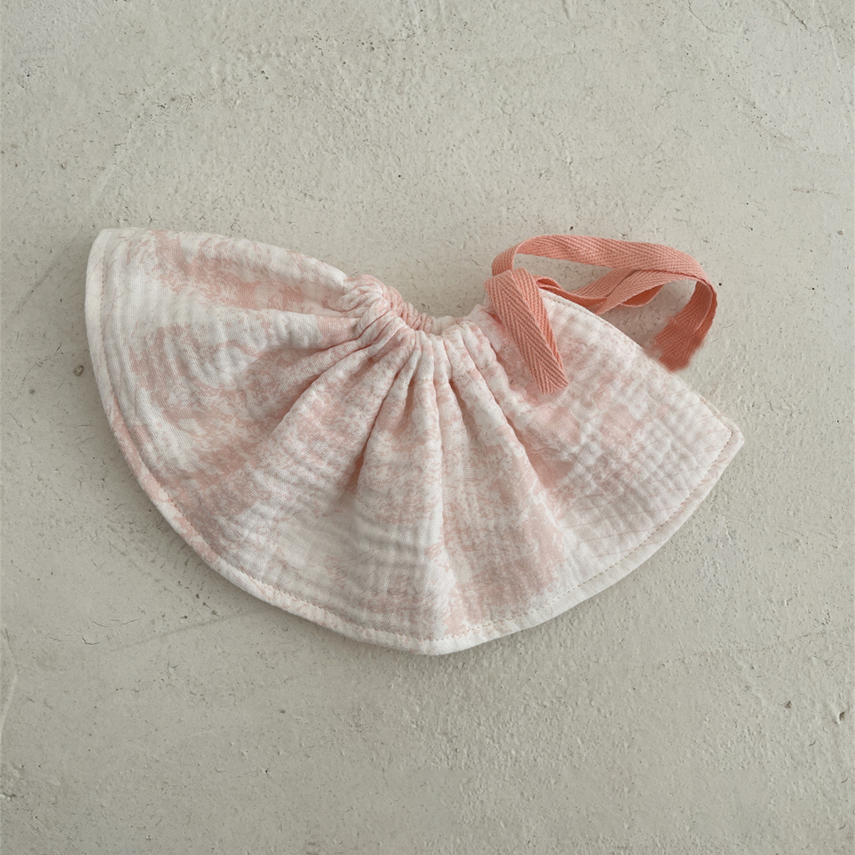 Picture of Newborn baby 4 layers cotton yarn saliva towel gauze bib tether baby saliva towel anti-spitting bib