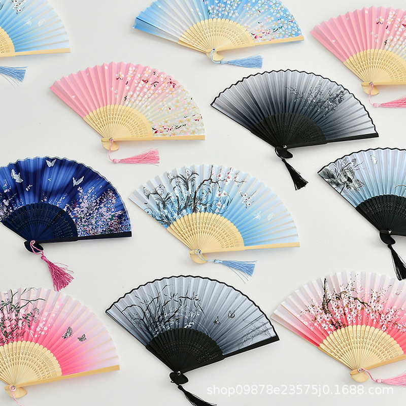 Folding Fan Bamboo Ancient Fan Student Girl Chinese Style Small Fan Scenic Spot Export Wholesale Retail Gift Decorative Fan