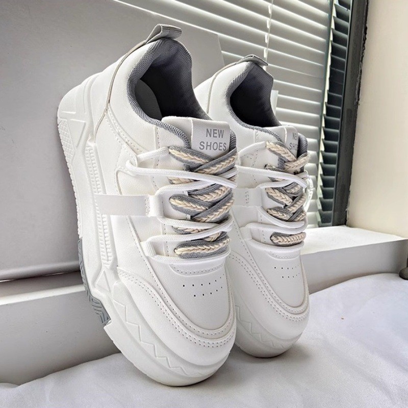 Picture of Popular Korean thick-soled national tide board shoes women's shoes 2025 spring and autumn new lightweight and versatile casual shoes sports white shoes