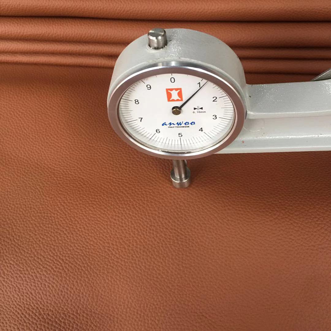 First layer cowhide Madas pattern car interior car leather 1.4 thick car seat stock in stock
