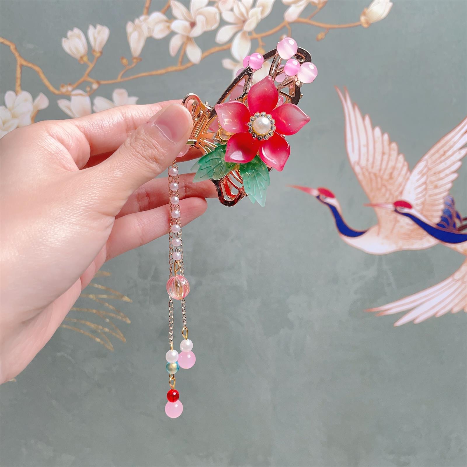 Picture of Ancient Style Hair Accessories for Children, Hanfu Hair Ornaments for Girls, Back-Of-Head Claw Clips, Chinese Style Pendant Hairpins, Butterfly