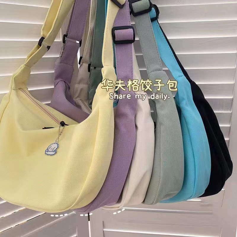 Picture of Dumpling messenger bag 2024 new cross-body all-match shoulder bag ins student Korean Japanese style large capacity canvas bag