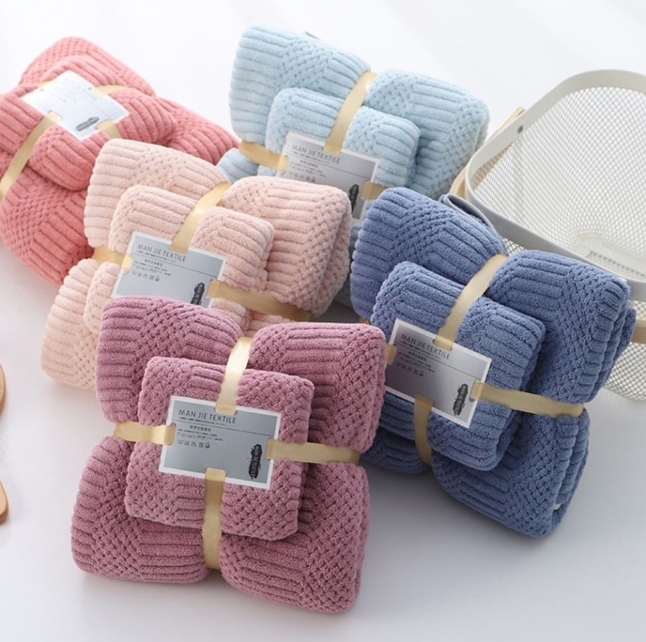 Manufacturer's In-Stock Coral Fleece Towel Bath Towel Set, Auspicious Pattern, Absorbent, Non-Shedding, Gift Box, Hot-Selling Cross-Border