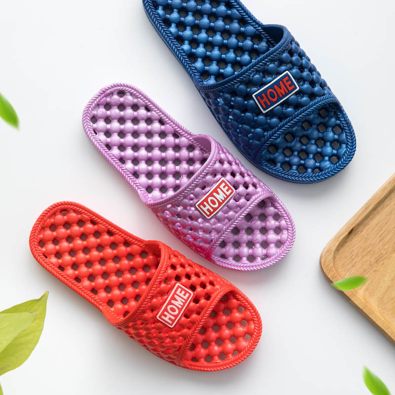 2019 New PVC Bathroom Leakage Non-slip Bath Slippers Women's Summer Home Couple Massage Sandals Slippers for Men