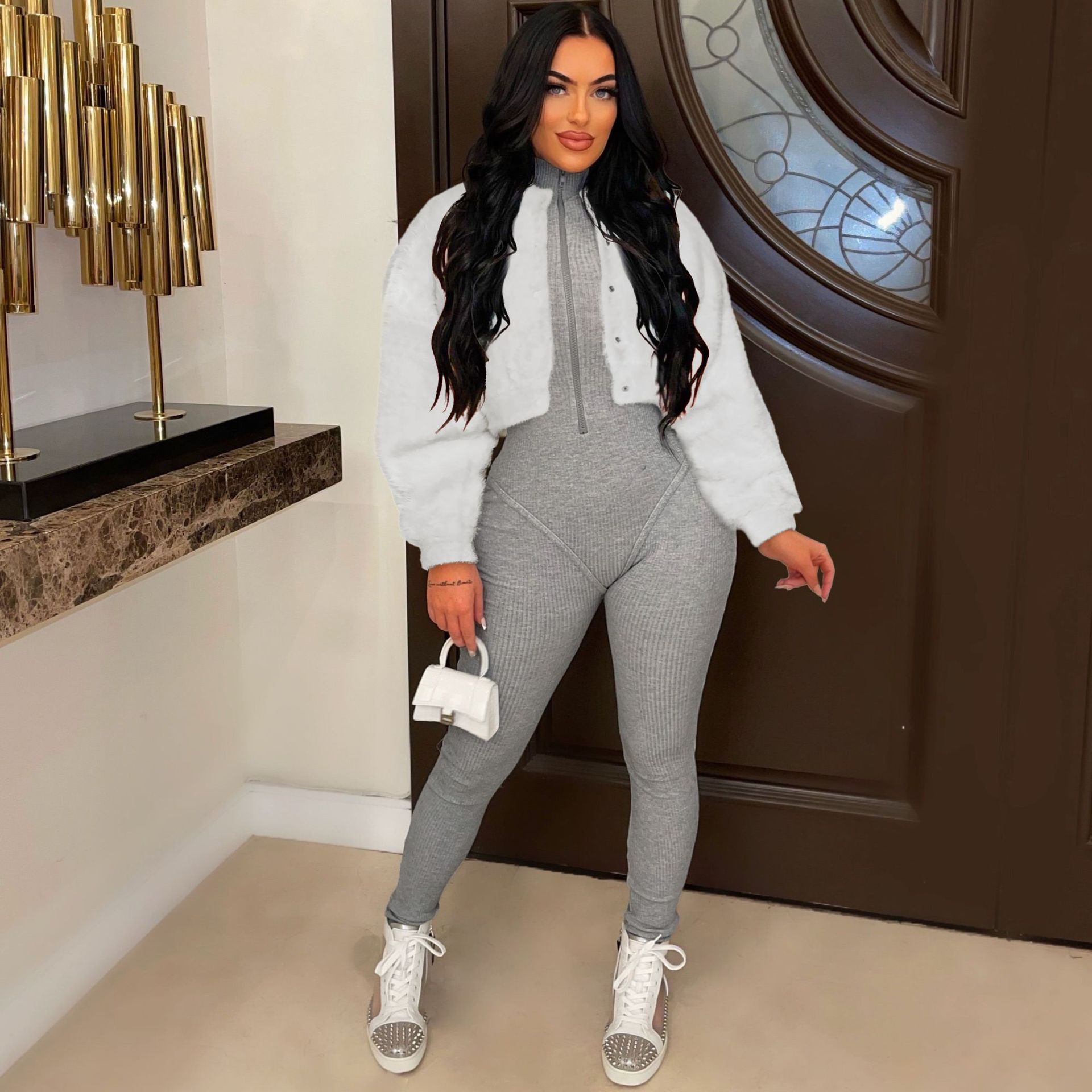 Picture of Amazon Hot Selling European and American Autumn and Winter Women's Casual Fashion Loose Faux Fur Short Jacket Imitation Rabbit Fur Jacket