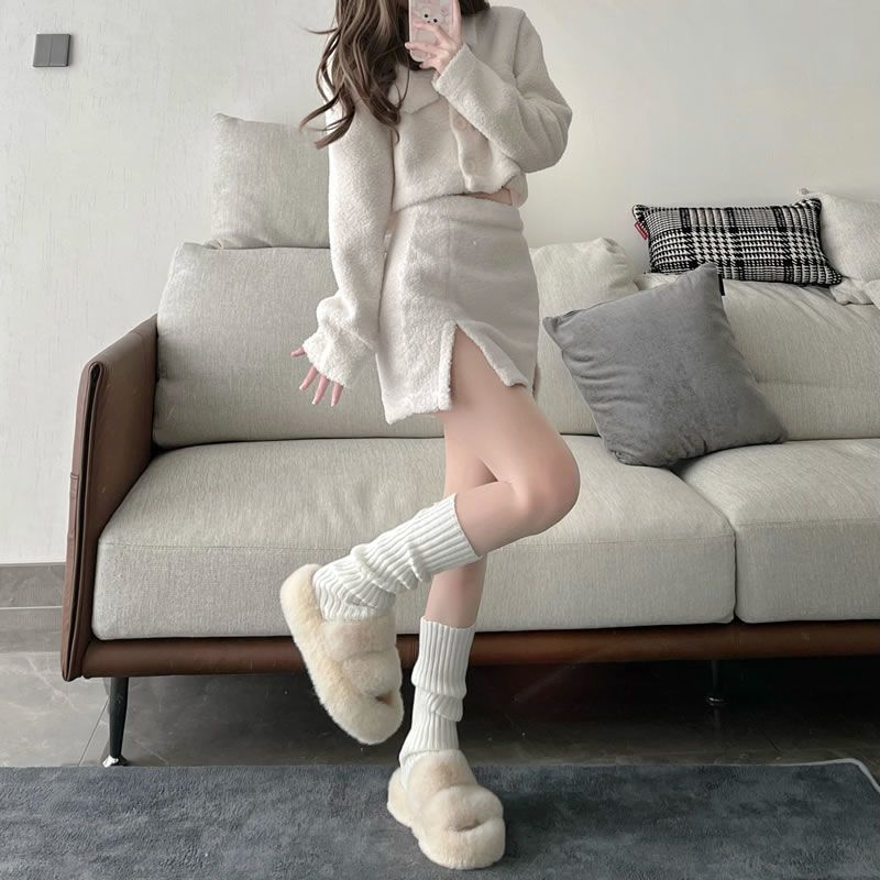 Japanese Style Jk Girl Calf Socks Ins Sexy Cold-Proof Versatile Leg Covers Autumn and Winter Warm Vertical Strip Knitted Pile Socks