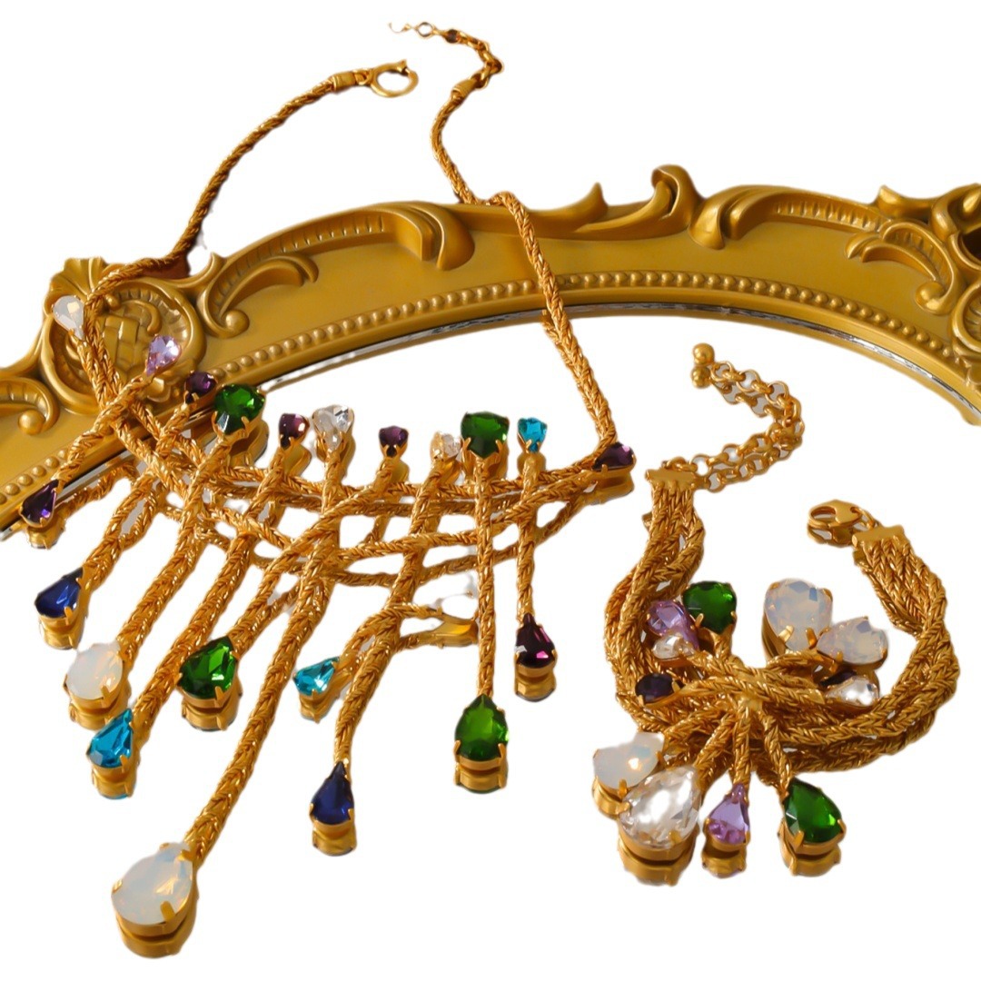 Picture of Middle Ancient Vintage Palace Vintage Fireworks Necklace Glazed Necklace Gold Plated Heavy Industry High Quality Sense