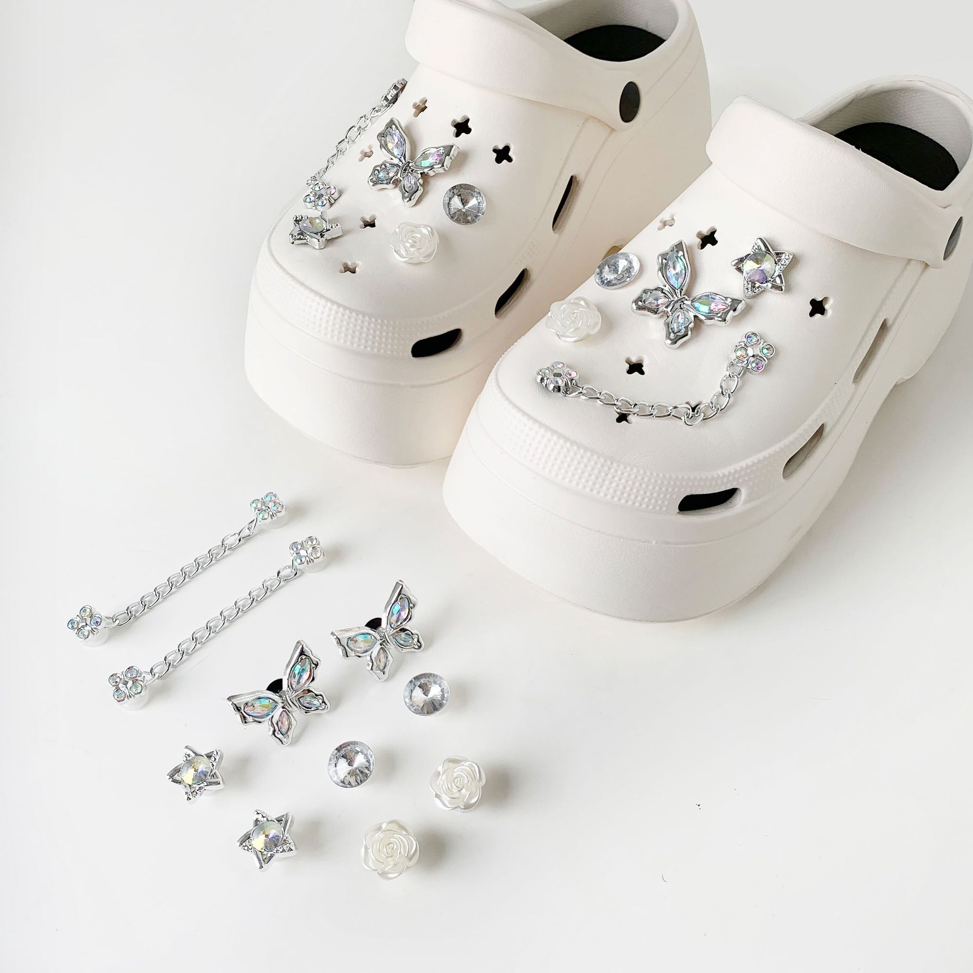 Hole Shoes Flower Accessories High-end Sense Detachable Pearl Hardware Shoe Buckle Garden Shoes Beach Bag Decorative Buckle Small Accessories