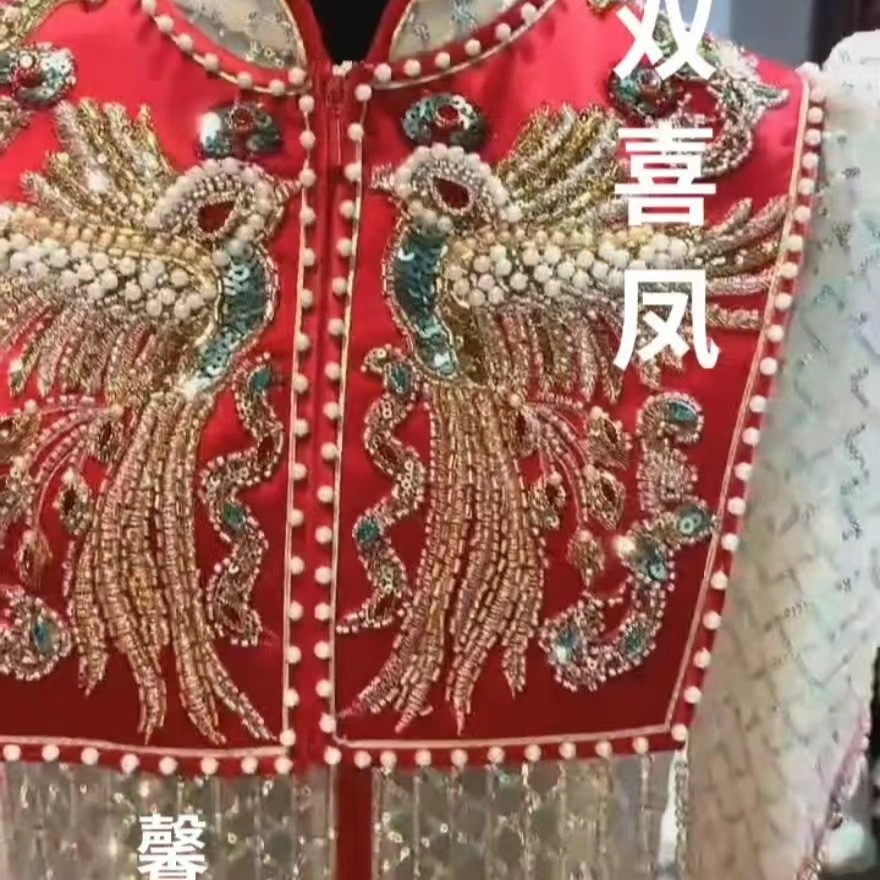 Picture of Regal Thousand Jin Fairy Diamond Beads Hand Embroidered 23 Years New Silver Xiuhe Suit Chinese Bride Toast to Marry High Grade