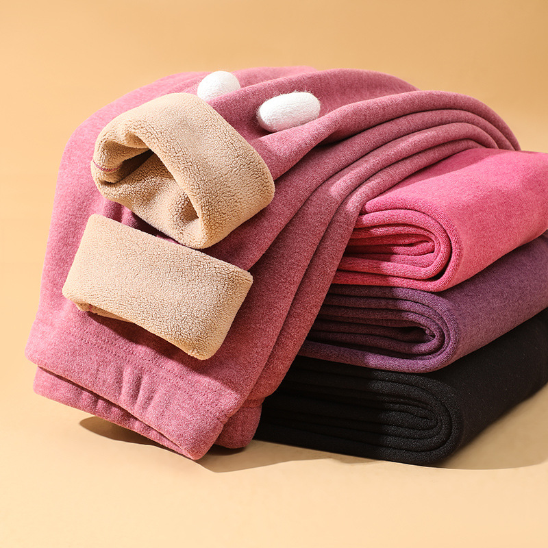 Picture of Autumn and Winter Women's Fleece-Lined Thickened Autumn Clothes and Pants Suit Brushed Inner Wear Men's and Women's Base Shirt Heating Thermal Underwear