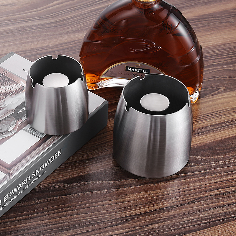 Picture of Ashtray Creative Gift Large Round Hotel Home Gold with Lid Heightened Stainless Steel Ashtray High-End