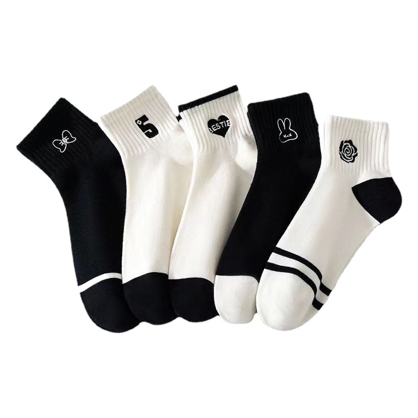 Socks Women's Summer Thin Short Cotton Socks Breathable Black and White Boat Socks Sweat-absorbent Japanese Fashionable Socks Ins College Sports Socks