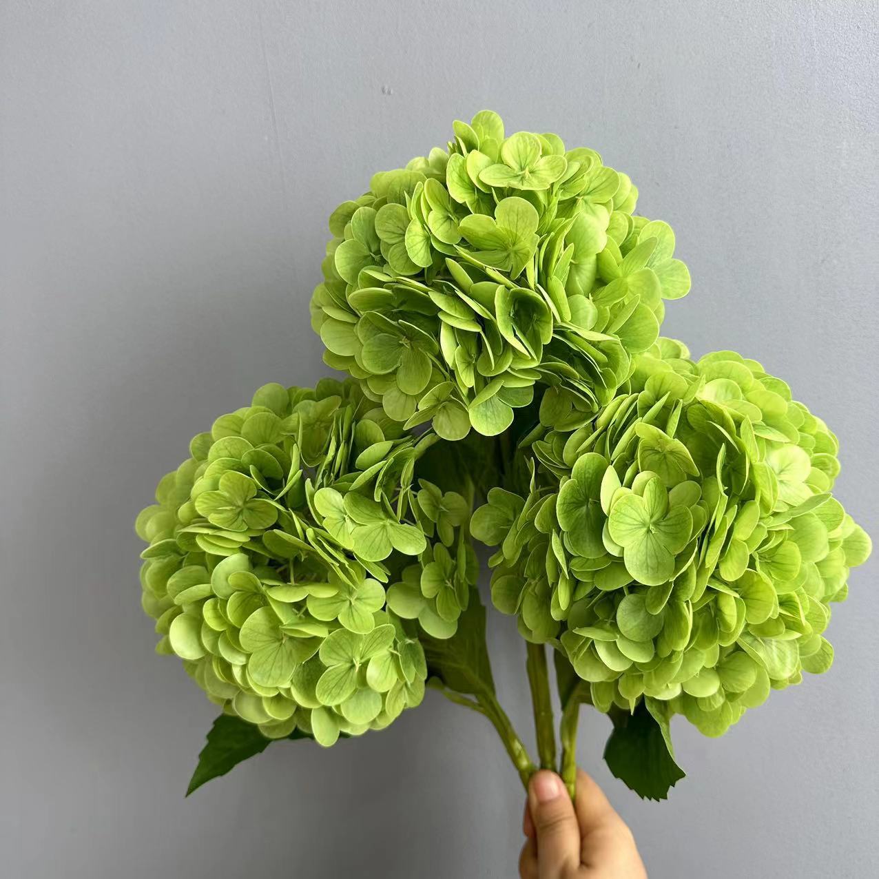 Picture of Artificial Flower 182 Pieces Large Hydrangea High Quality Moisturizing Hydrangea Wedding Floral Decoration Wedding Artificial Flower