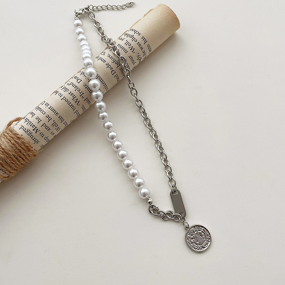 Picture of Korean ins Cold Wind Round Brand Necklace Female Niche Design Sense Internet Celebrity Hip Hop Trendy choke Collar Clavicle Chain