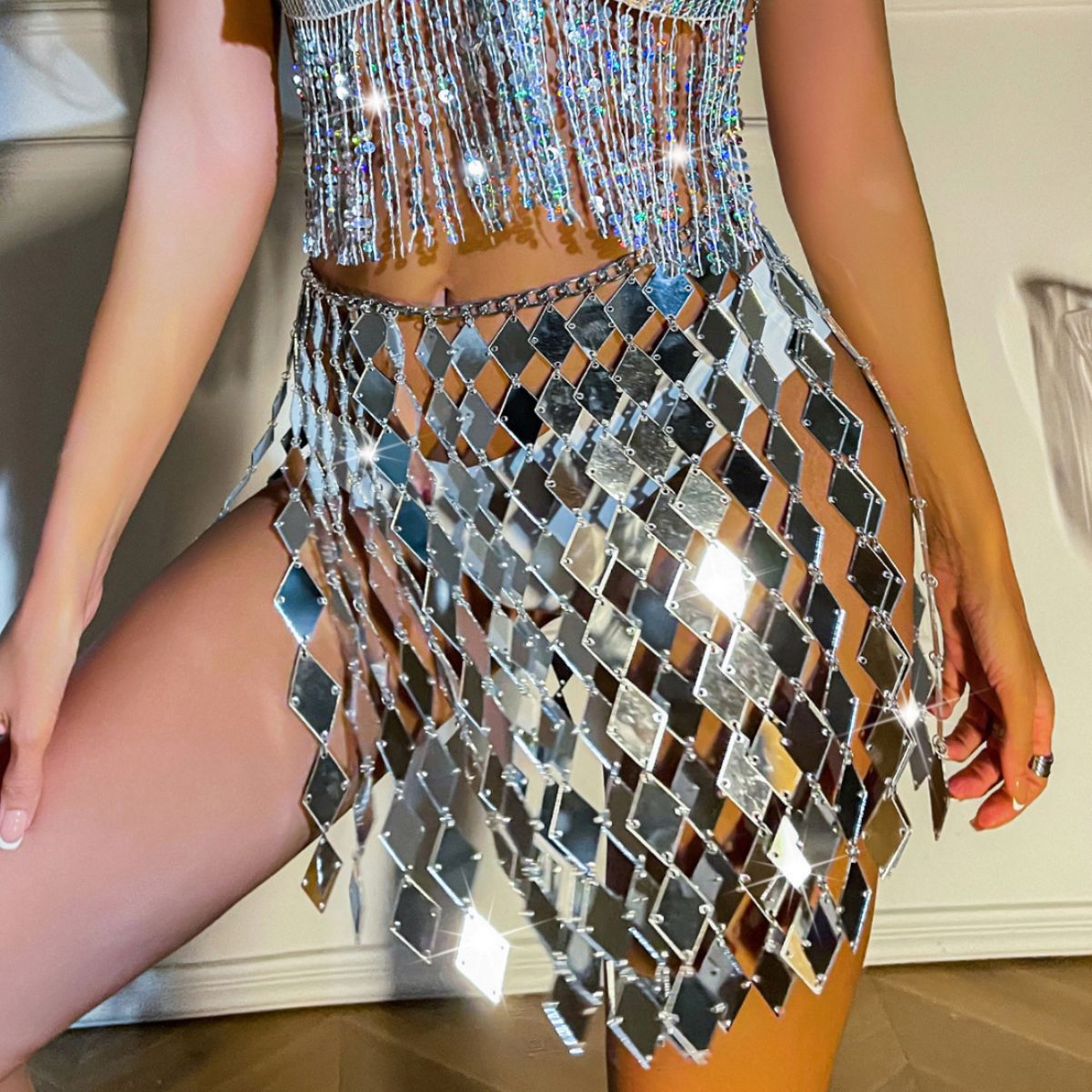 European and American 2024 Cross-Border Wholesale Nightclub Casual Handmade Sexy Acrylic Super Spicy Skirt Z21115