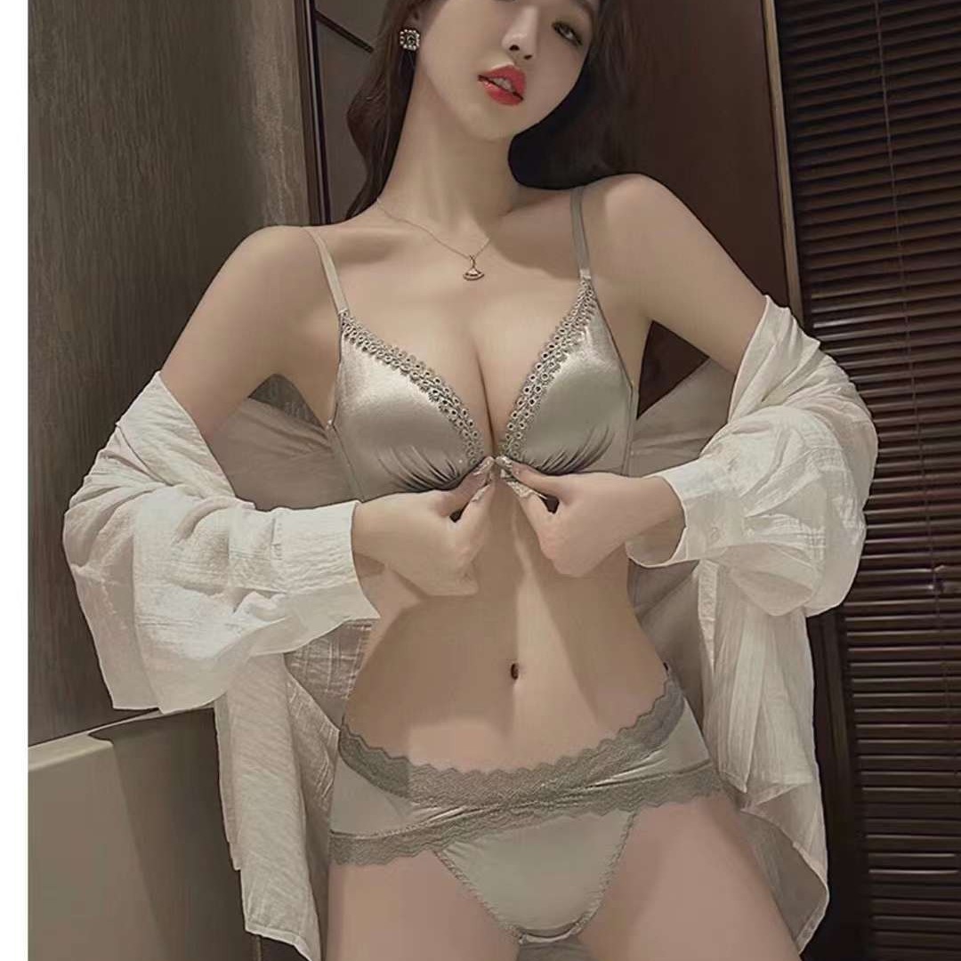 Front-Button Intimates for Women with Small Breasts, Push-Up and Thickeneding to Look Bigger, Secondary Breasts, Prevent Sagging, No Wires, Beautiful Back Bra Set