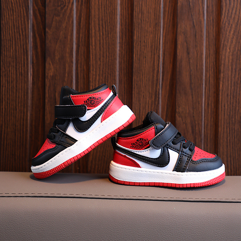 Picture of 2025 New Autum Children's Shoes, Boys' Soft-Soled Comfortable Sports and Casual Shoes, Korean Fashion Mid-Top Girls' Sneakers