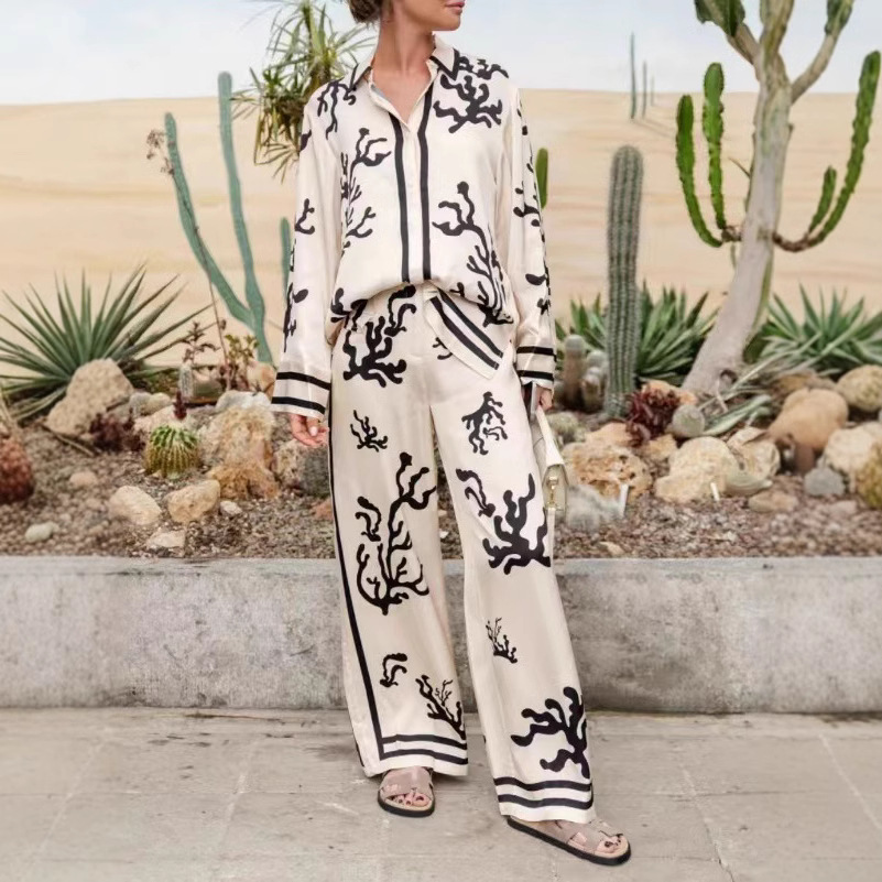 Europe and the United States cross-border 2024 independent station AliExpress fashion personality printing long sleeve color matching holiday leisure loose suit