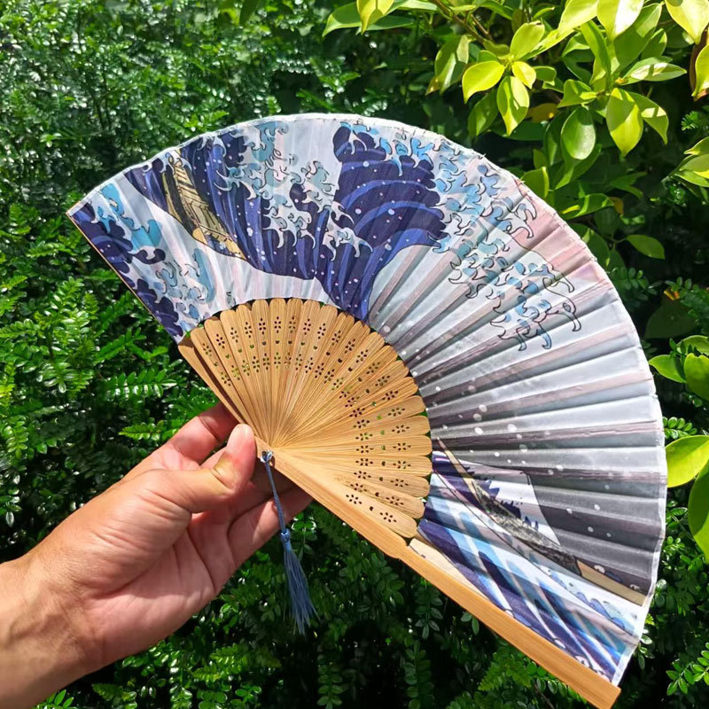 Picture of Folding Fan Bamboo Ancient Fan Student Girl Chinese Style Small Fan Scenic Spot Export Wholesale Retail Gift Decorative Fan
