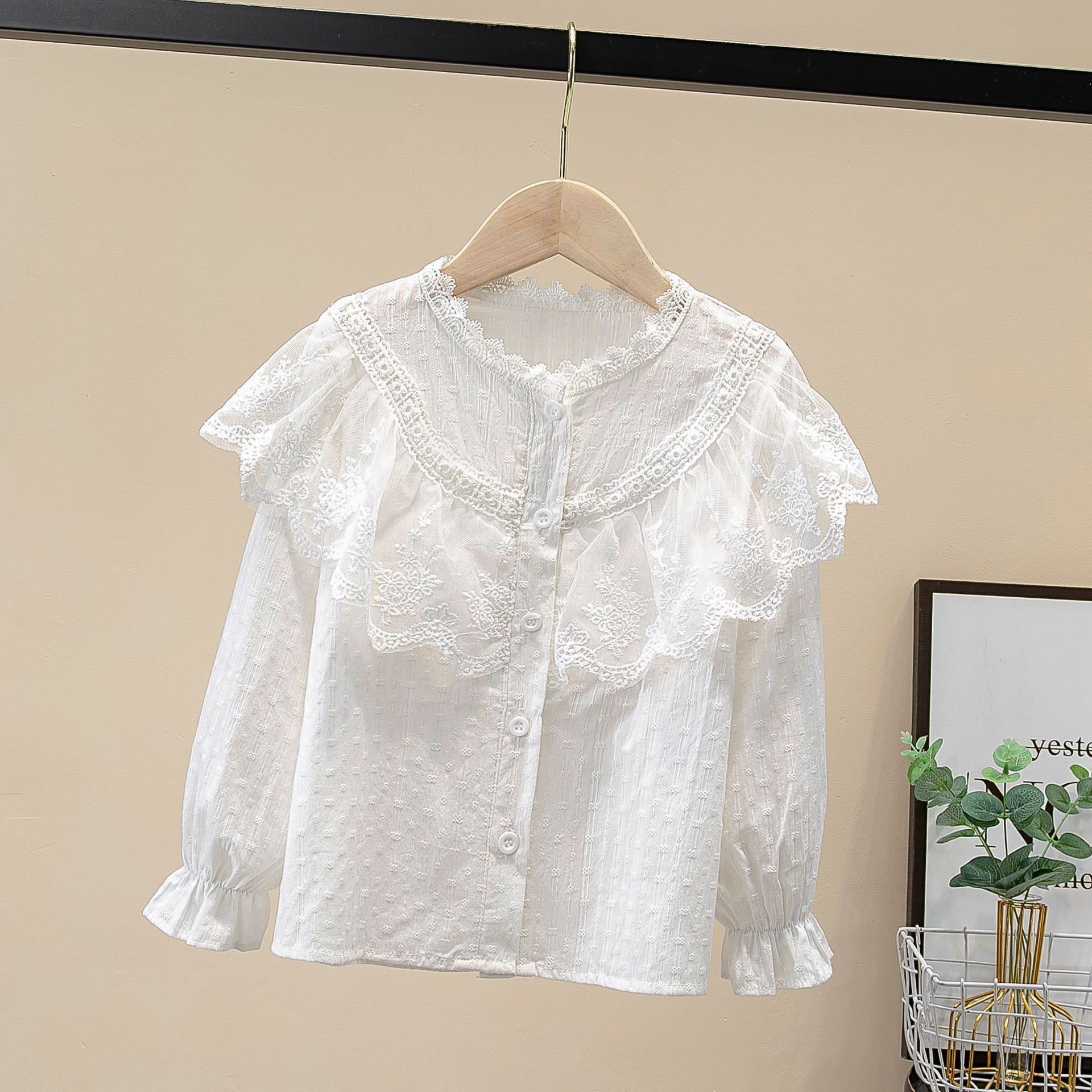 Picture of Children's Shirt White Long Sleeve Spring and Autumn Class Clothing Performance Clothing Lace Girl Student Clothing 2024 New Style Girl's Spring and Autumn