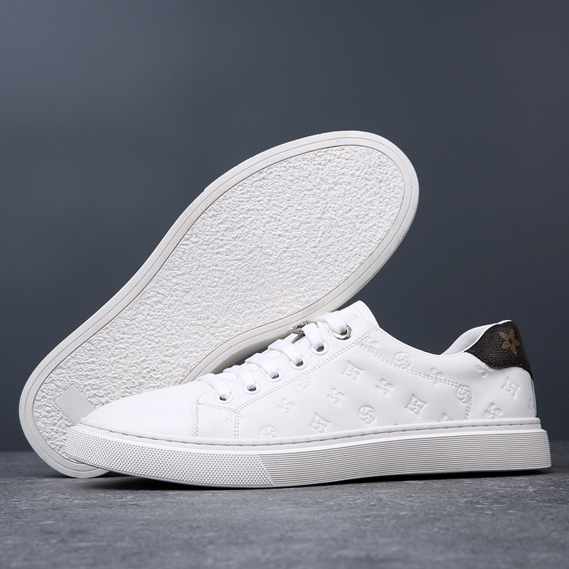 Picture of 2025 Autumn New Trendy Versatile Men's White Shoes British Style Breathable Casual Korean Style Soft Leather Sneakers Men's Trendy