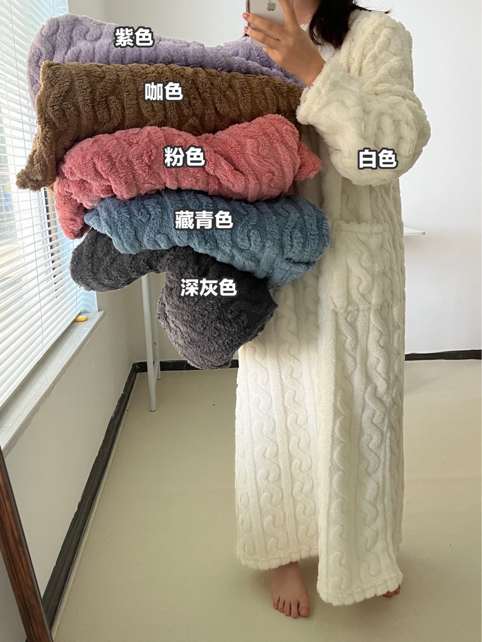 Picture of [Original Real shot] walking quilt coral velvet jacquard nightgown winter pajamas warm homewear nightdress