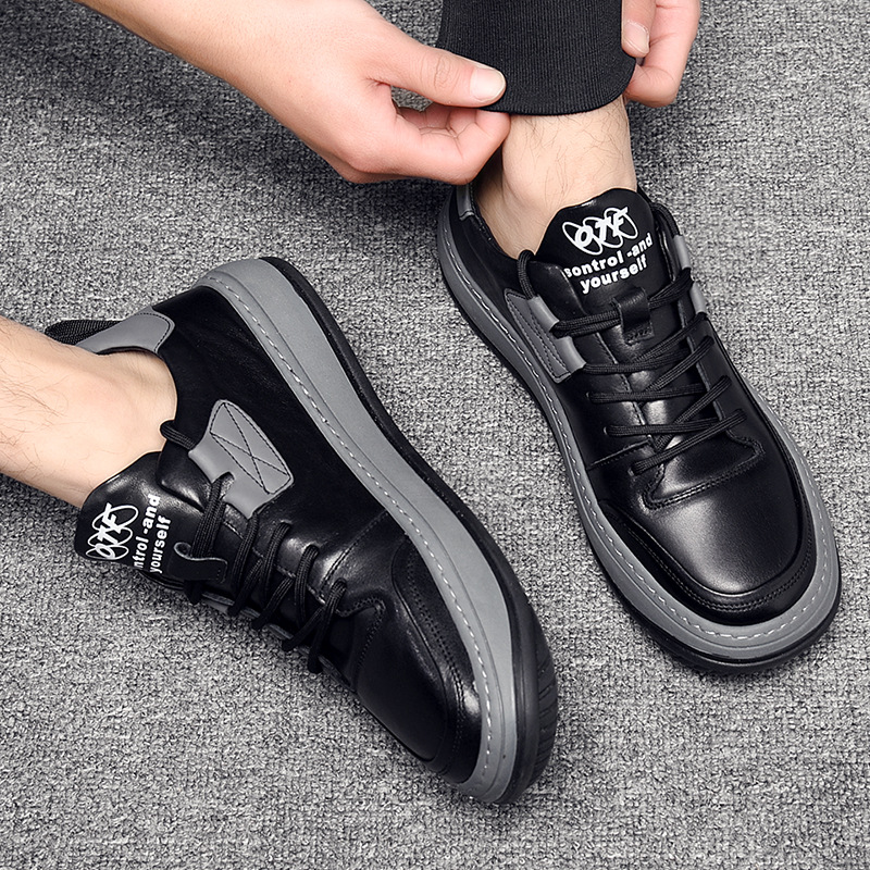 Picture of Clown Shoes Men's Leather Spring Sports Trendy Korean Style Men's White Low-Top Casual Sneakers White Shoes Men's Breathable