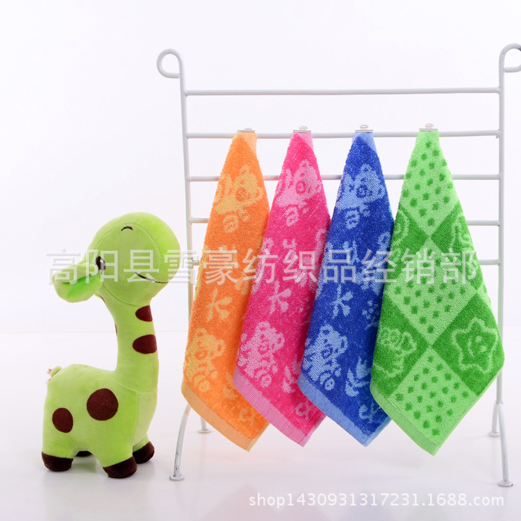 Picture of Manufacturer Wholesale Children's Jacquard Small Square Towels 25.25 Cotton Towels Baby Cartoon Pattern Saliva Towels Soft Floral Design